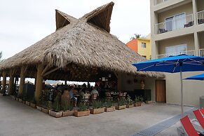 Decameron Isla Coral Guayabitos Ramada All-Inclusive Resort