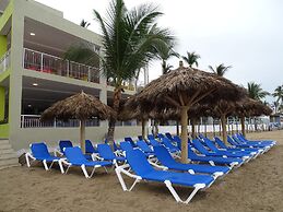 Decameron Isla Coral Guayabitos Ramada All-Inclusive Resort