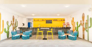 Decameron La Marina Guayabitos, Ramada All-Inclusive Resort