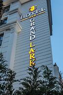 Grand Lark Otel