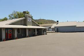 Budget Inn Yreka