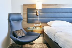 Moxy York