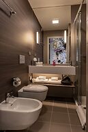 Moxy York