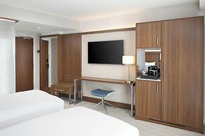 Courtyard by Marriott Oxford City Centre