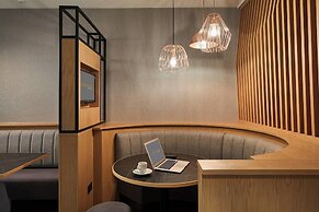 Courtyard by Marriott Oxford City Centre