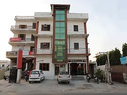 OYO 19820 Hotel Aanandan Residency