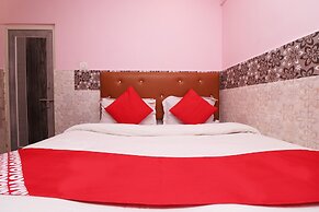 OYO 29430 Hotel Kunal