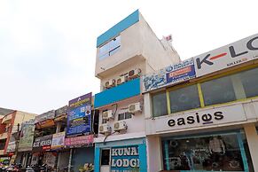 OYO 29430 Hotel Kunal