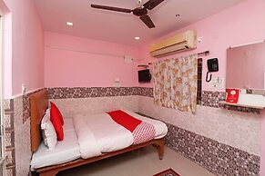 OYO 29430 Hotel Kunal