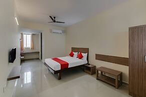 OYO Flagship 29620 New Champion Residency