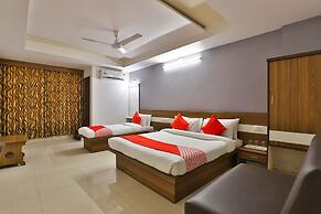 Hotel Tirupati - Ahmedabad
