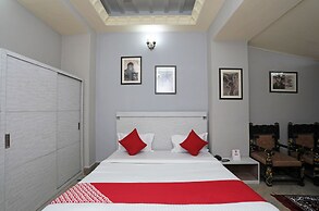 OYO 22297 Hotel 86b