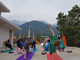 Buddha House Himalayan Brothers