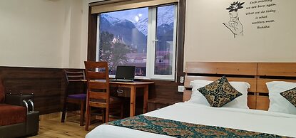 Buddha House Himalayan Brothers