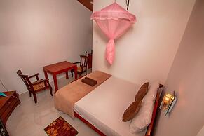 Ëlla Breeze Homestay