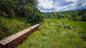 Ëlla Breeze Homestay