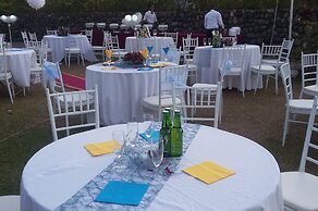 Kanyinya Hills Hotel