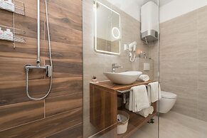 Mono Apartments & Rooms