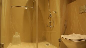 Sandyy Wavess Beach Resort