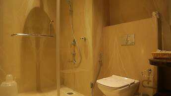 Sandyy Wavess Beach Resort