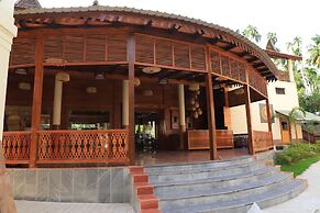 Sandyy Wavess Beach Resort