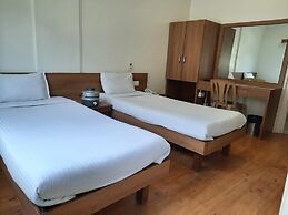 Hotel Bhooshan Sivajinagar