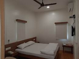 Hotel Bhooshan Sivajinagar