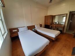 Hotel Bhooshan Sivajinagar