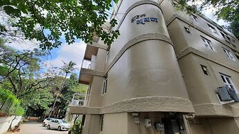 Hotel Bhooshan Sivajinagar