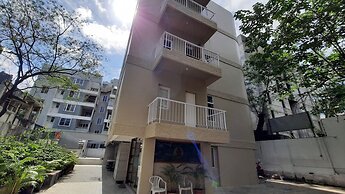 Hotel Bhooshan Sivajinagar