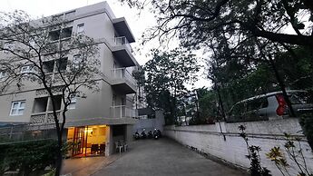Hotel Bhooshan Sivajinagar