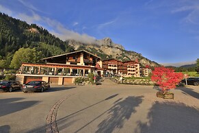 Romantik Resort & SPA - Der Laterndl Hof