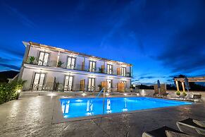 White Canvas Boutique Studios