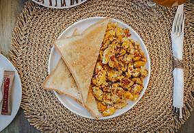 White Canvas Boutique Studios