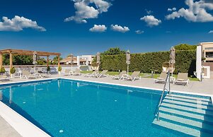 White Canvas Boutique Studios