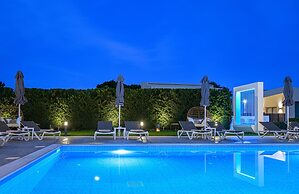 White Canvas Boutique Studios