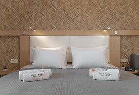 White Canvas Boutique Studios