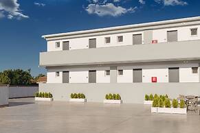 White Canvas Boutique Studios