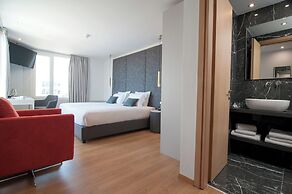 Athenaeum Smart Hotel
