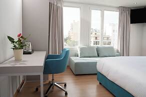 Athenaeum Smart Hotel