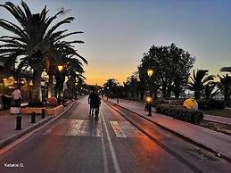 The City Hotel & Suites