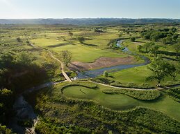 Estancia La Paz Hotel