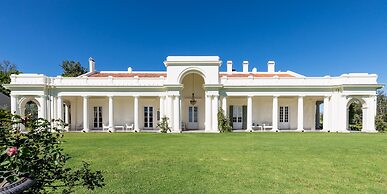 Estancia La Paz Hotel