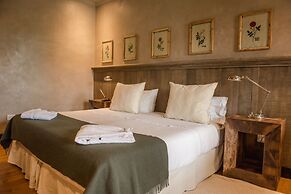 Estancia La Paz Hotel