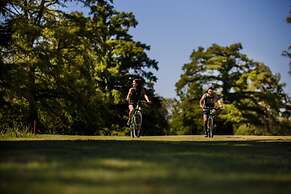 Estancia La Paz Hotel