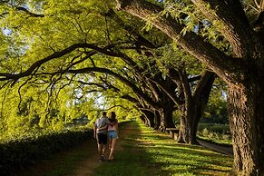 Estancia La Paz Hotel
