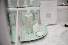 Estancia La Paz Hotel