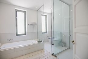 Estancia La Paz Hotel