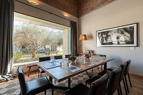 Estancia La Paz Hotel