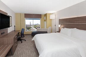 Holiday Inn Express & Suites Downtown Ottawa East by IHG